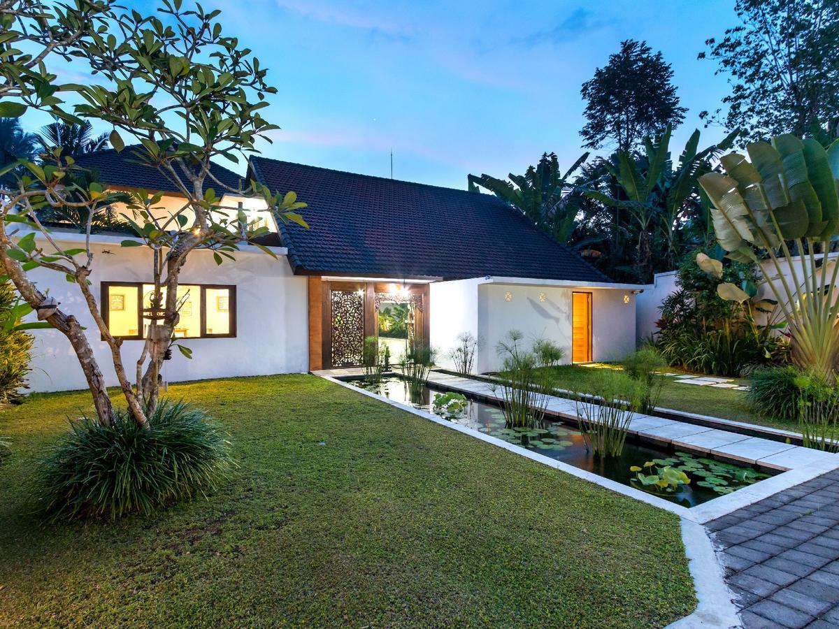 Villa Candi Kecil Tujuh By Villa Finder อูบุด ภายนอก รูปภาพ