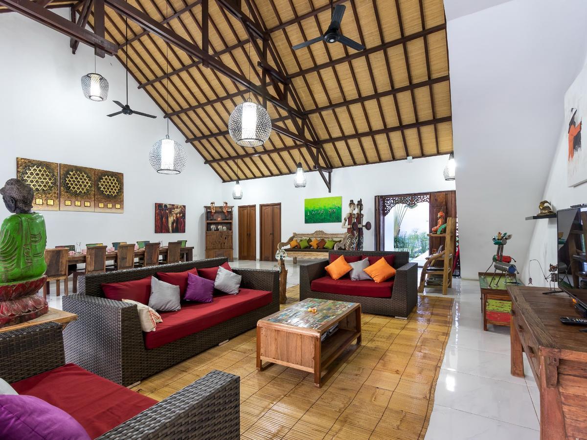 Villa Candi Kecil Tujuh By Villa Finder อูบุด ภายนอก รูปภาพ