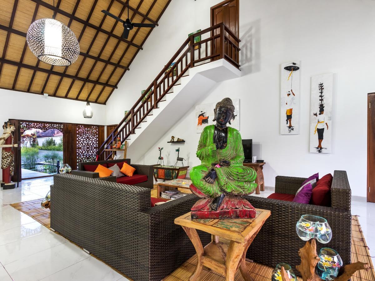 Villa Candi Kecil Tujuh By Villa Finder อูบุด ภายนอก รูปภาพ